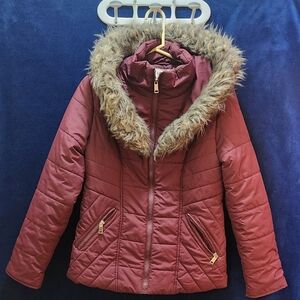 Juniors Med Maroon hooded puffer jacket